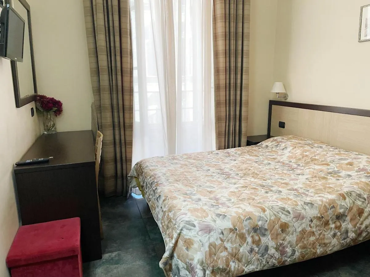 Clarian Affittacamere Rome Bed & Breakfast