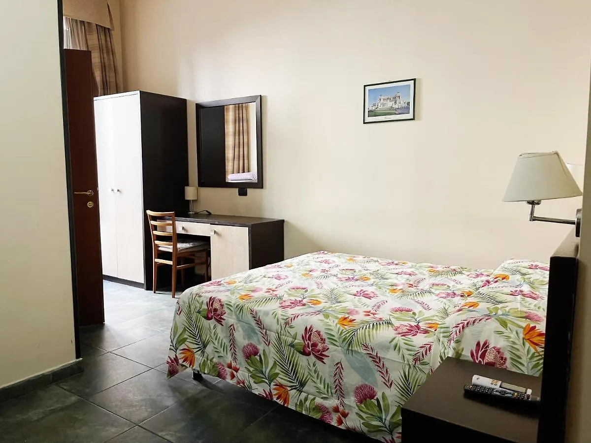Clarian Affittacamere Rome Bed & Breakfast