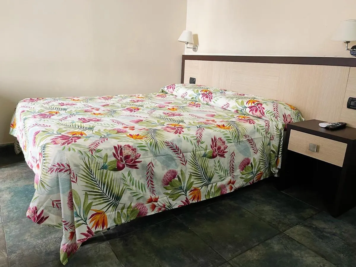 Clarian Affittacamere Rome Bed & Breakfast