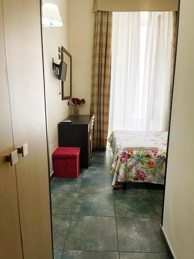 Clarian Affittacamere Rome Bed & Breakfast