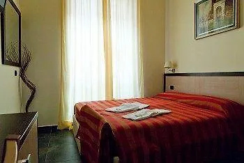 Clarian Affittacamere Rome Bed & Breakfast